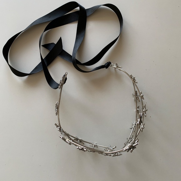 Star Hair Piece - Picture 3 of 3